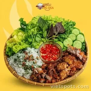 Bánh hỏi ba chỉ nướng lu Da giòn đặc biệt
