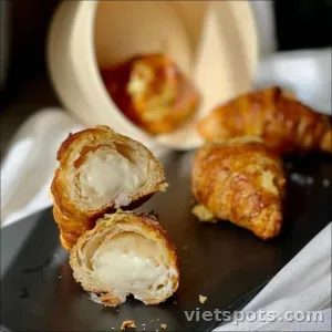 Croissant Cream