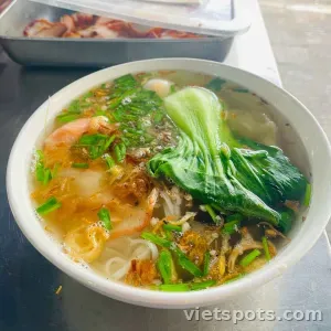 Mì xíu hoành thánh nước
