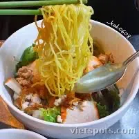 Mì thập cẩm nước