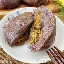 Bánh bao chay gạo lứt nhân hạt sen