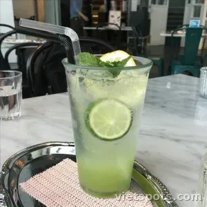 Nước chanh xí muội hạt chia