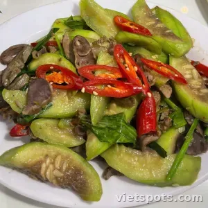 Lòng mề xào mướp hương