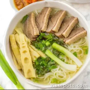 Bún măng vịt