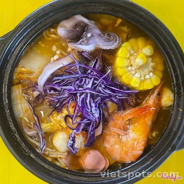 Spicy Seafood Noodles
