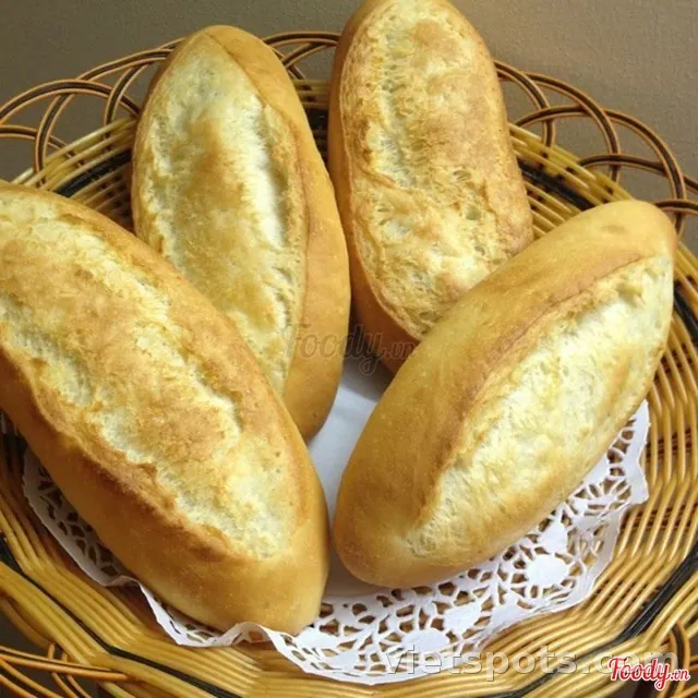 Bánh Mì (Bread)