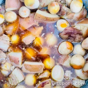 Braised Pork with Egg