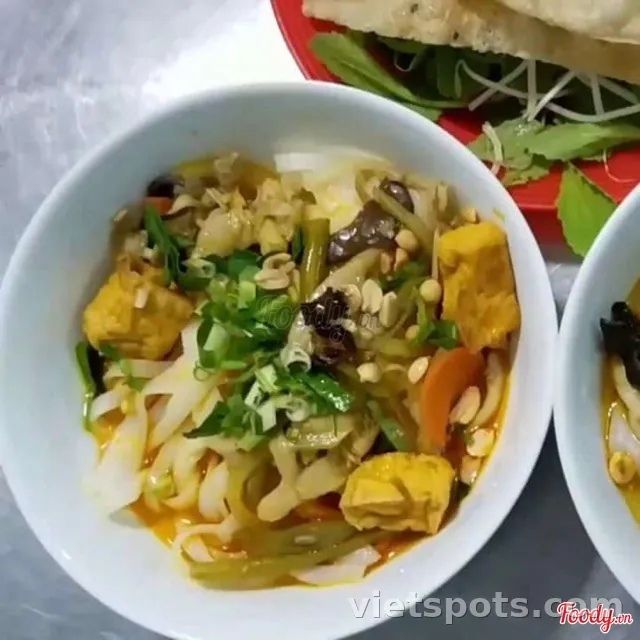 Vegetarian Mì Quảng