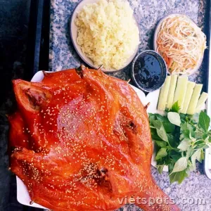 เป็ดย่างครึ่งตัว + ข้าวเหนียวเครื่องในเป็ด