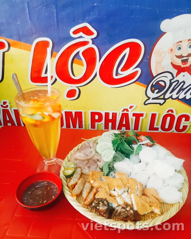 คอมโบ: บุ๊นเดารวมมิตร + ชาส้มจี๊ด Con Cá
